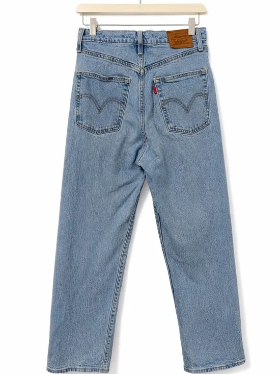 Levi’s Premium Ribcage Straight Jeans Size 28 Viral Trending Spring - Picture 5 of 12